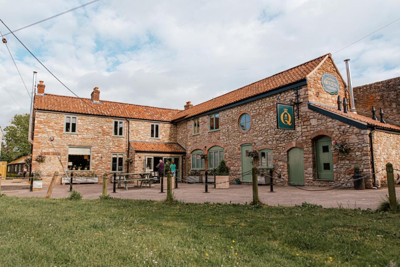 The Queens Chew Magna Esterno foto